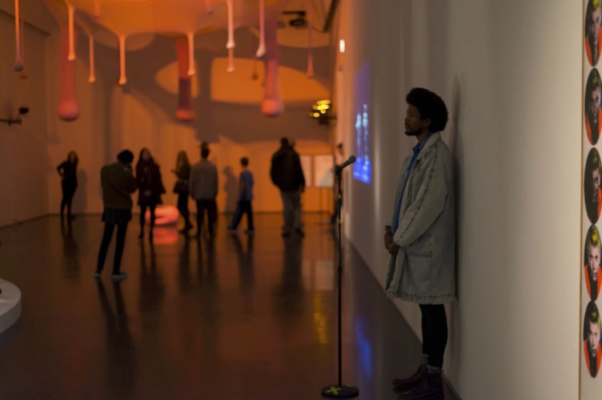 Max_height_eye_contact_copy